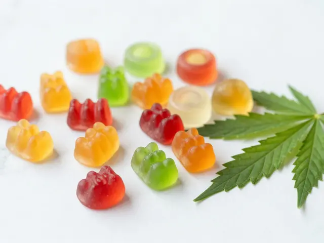 Pomáhají CBD gummies při bolestech? Pravda o žvýkacích bonbonech z konopí